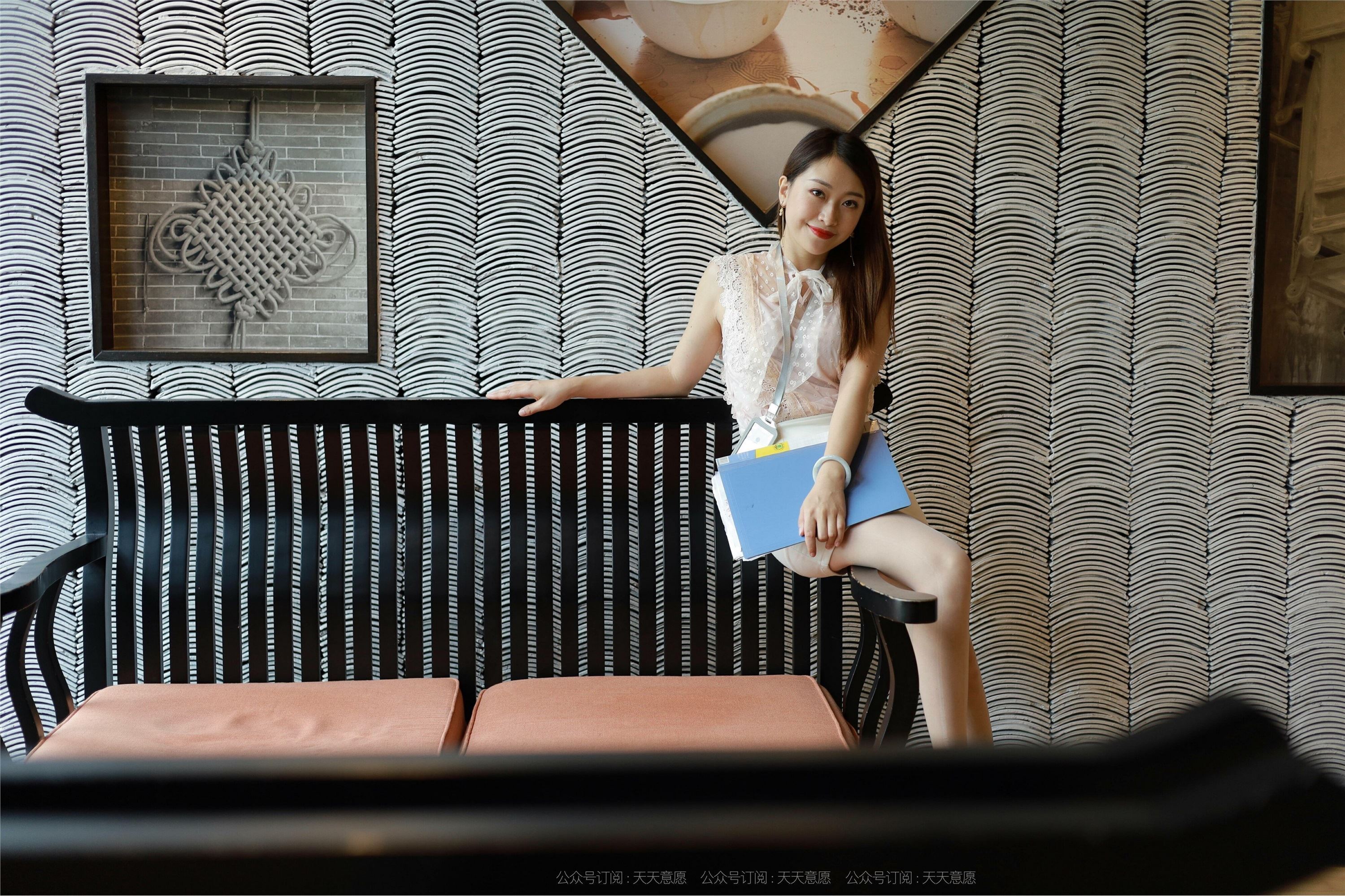 IESS异思趣向  2021.09.05 丝享家910：小婕《美腿业务员》